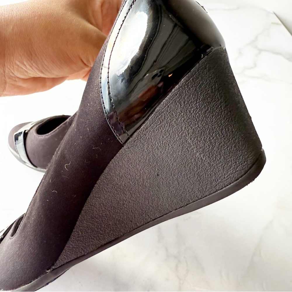 Anne Klein Sport Size 10 Black Slip on Wedge Shoes - Picture 6 of 6